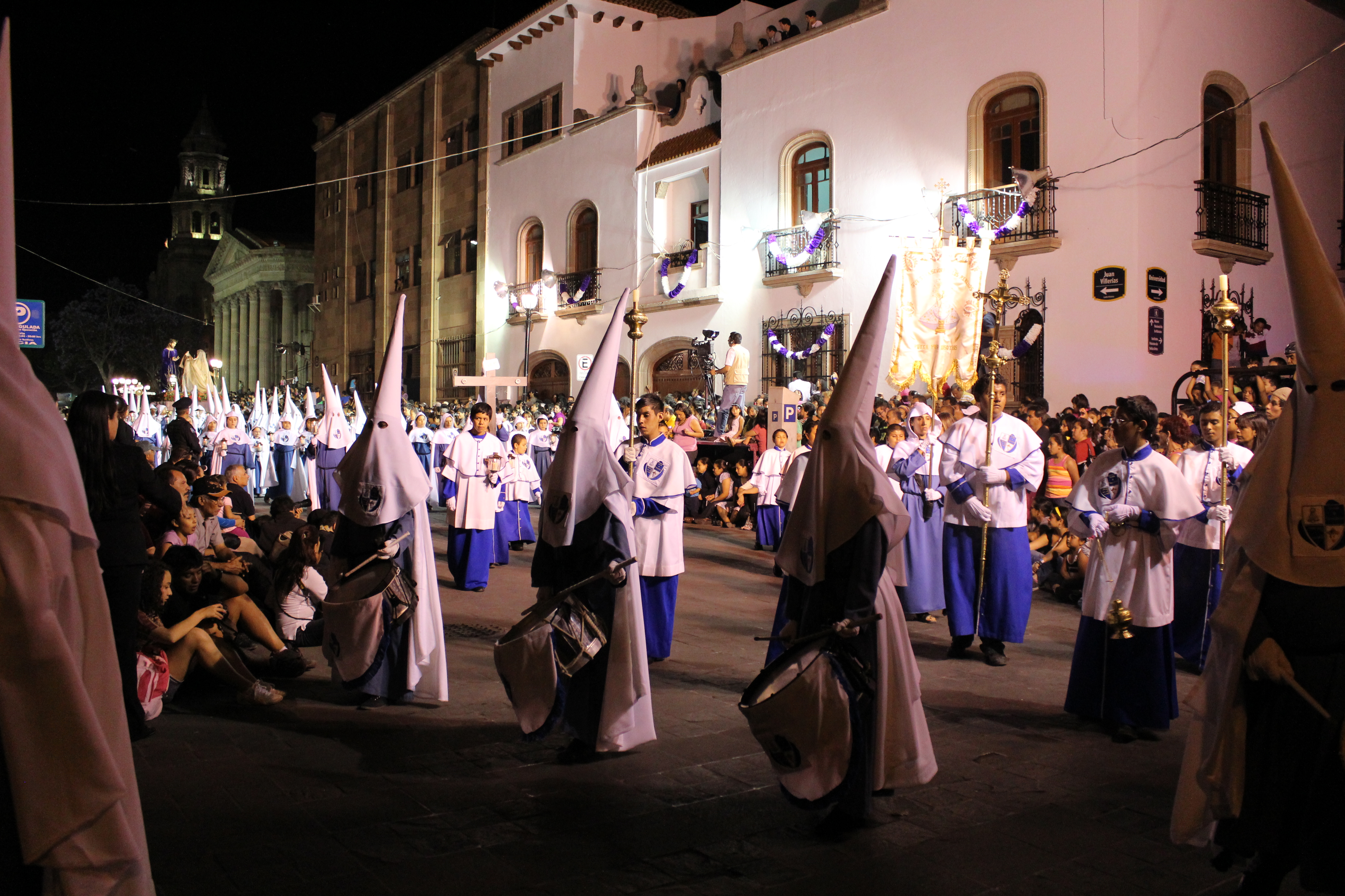 Procesión 4.JPG